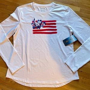 SILVER BAIT PERFORMANCE ladies thumb shirt w/American flag & flowers size L NWT!